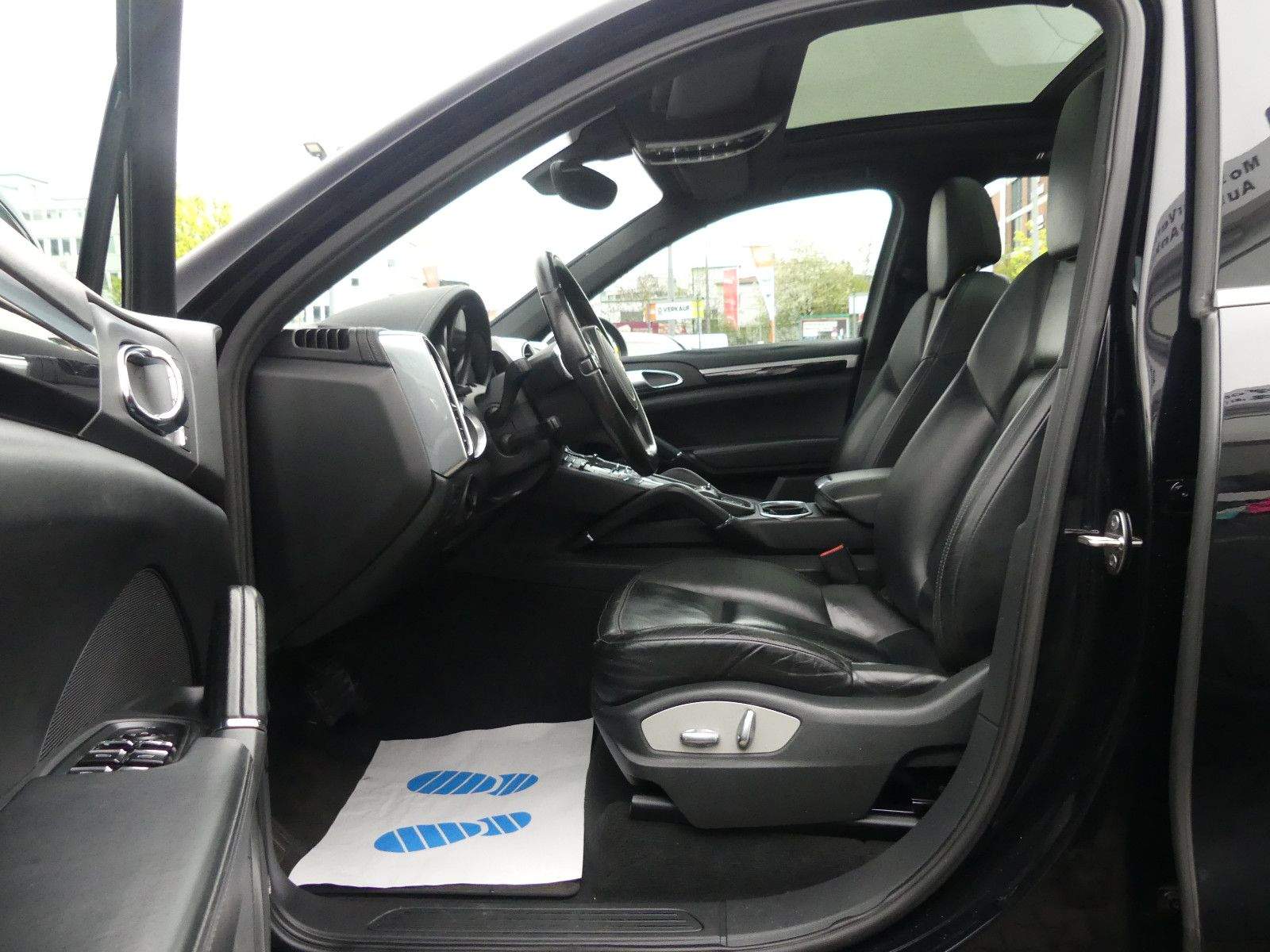 PORSCHE Cayenne Pano Bi-Xenon Kam. Navi Bose Volleder