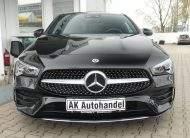 MERCEDES-BENZ CLA 200 AMG Line LED Kamera Alcantara CarPlay