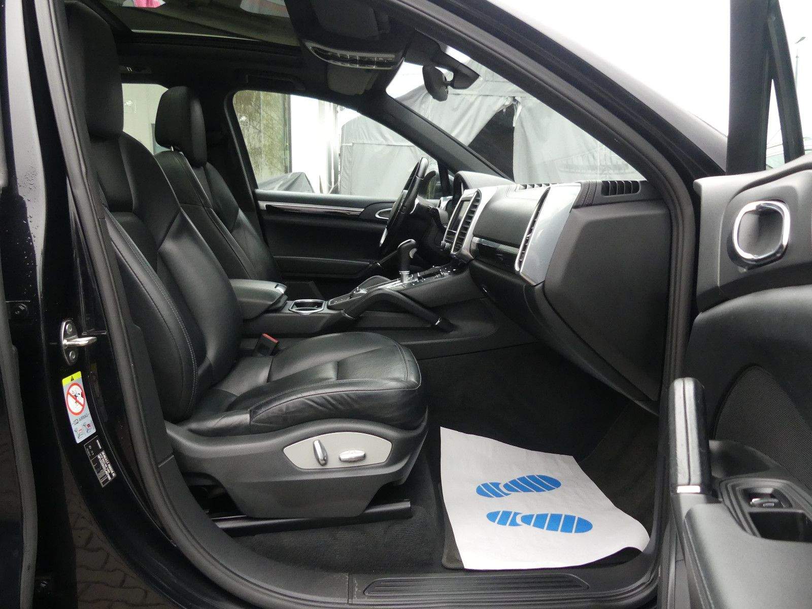 PORSCHE Cayenne Pano Bi-Xenon Kam. Navi Bose Volleder