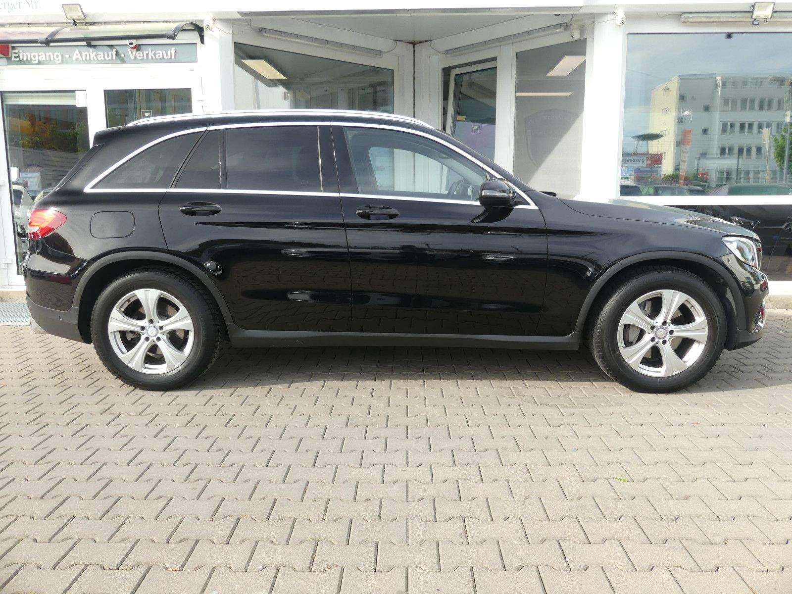MERCEDES-BENZ GLC 220D 4Matic Exclusive PDC Kamera