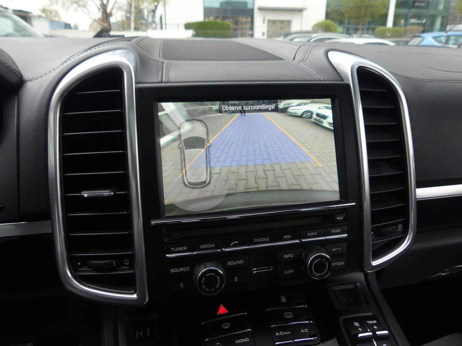 PORSCHE Cayenne Pano Bi-Xenon Kam. Navi Bose Volleder