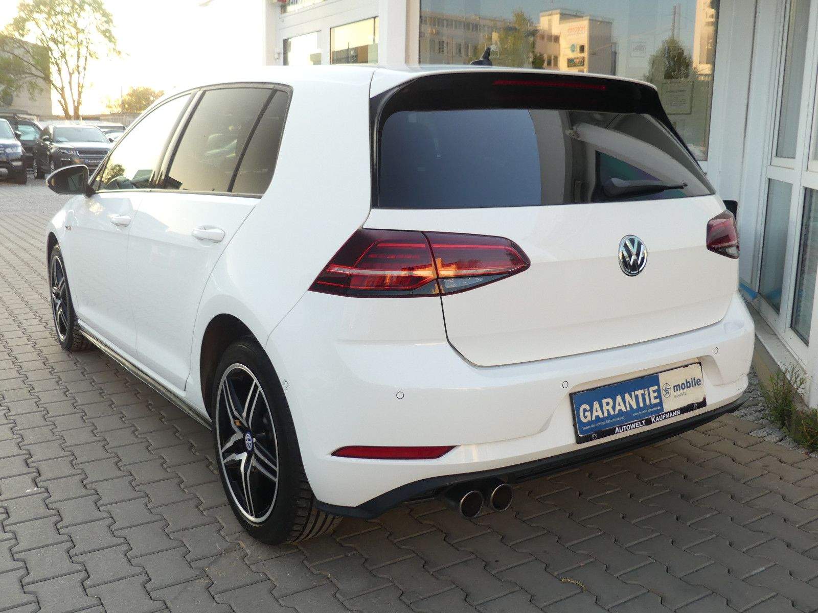 VW Golf VII GTE LED ACC Kamera Standheizung CarPlay