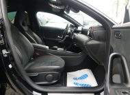 MERCEDES-BENZ CLA 200 AMG Line LED Kamera Alcantara CarPlay