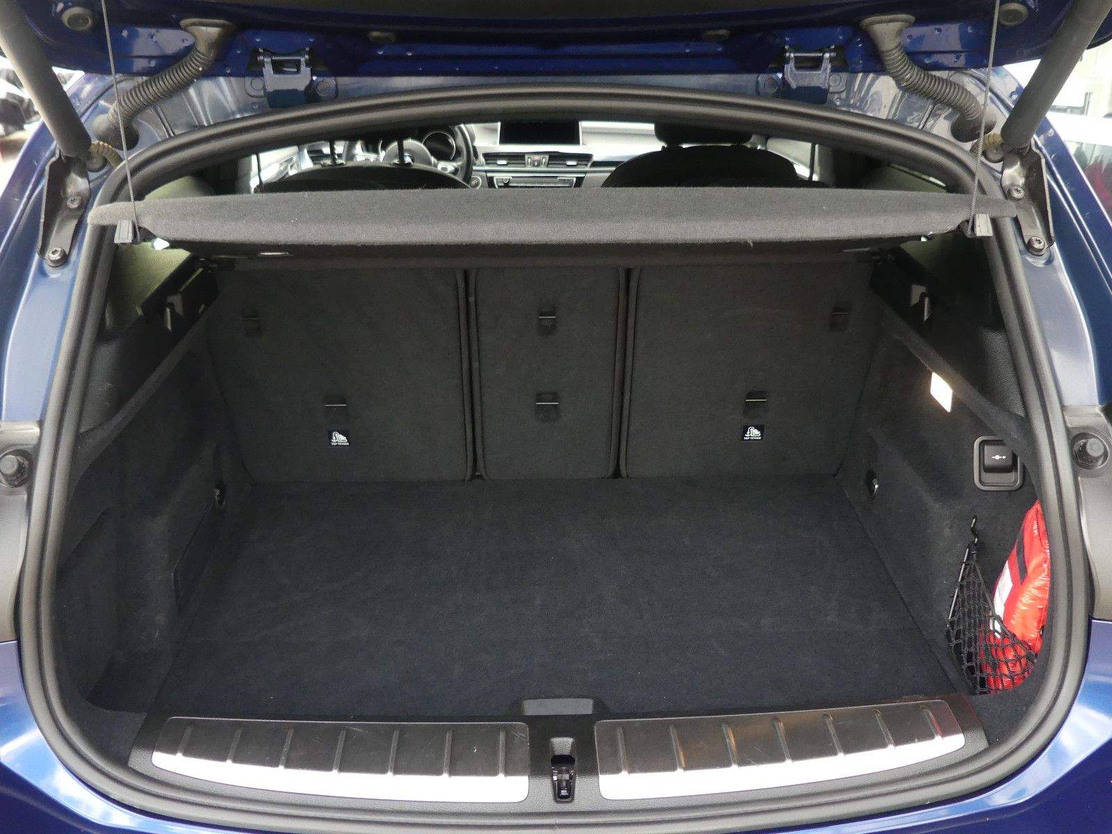 BMW X2 sDrive 20i Advantage Plus LED Kam Navi Sitzh.