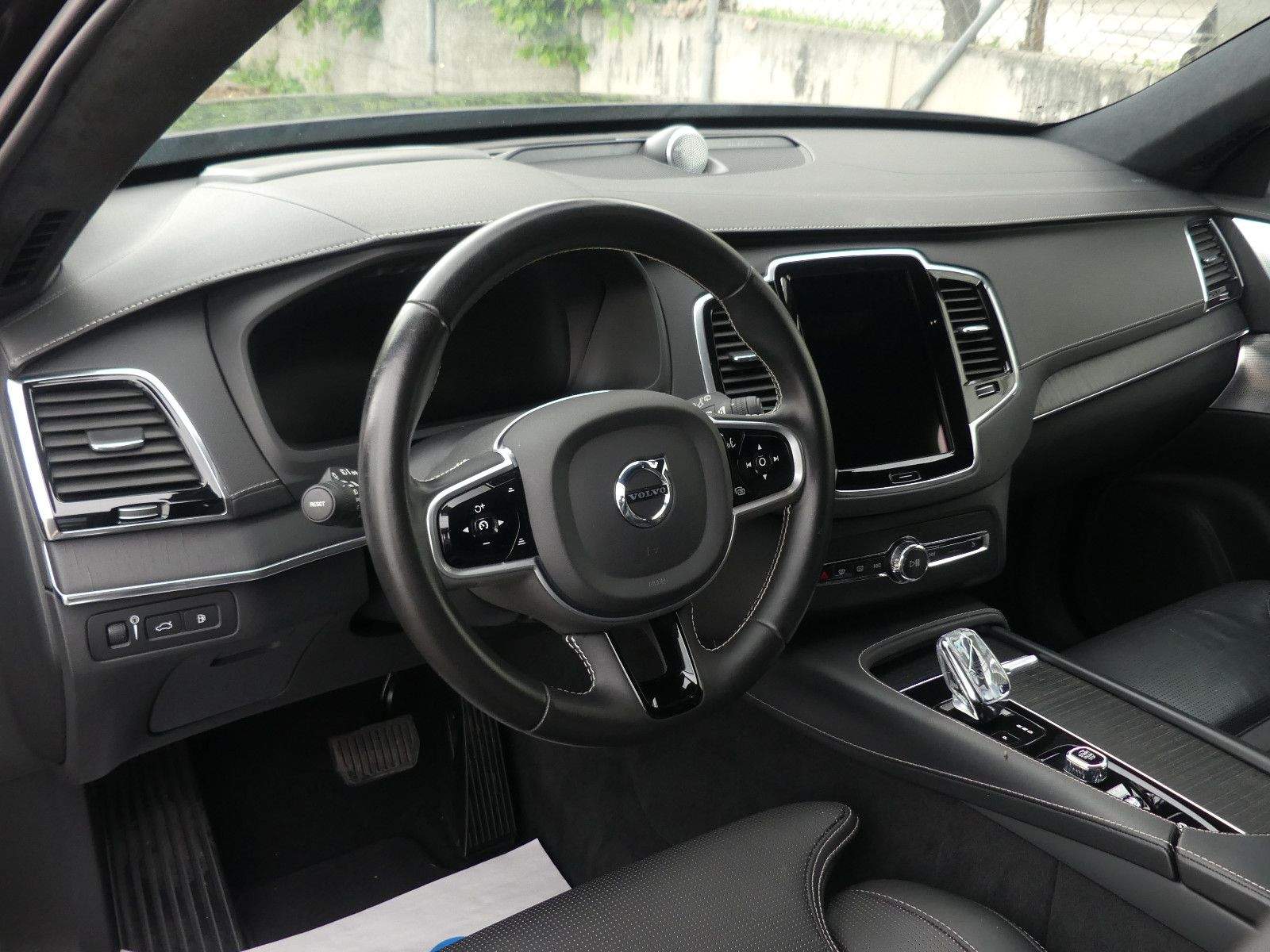 VOLVO XC90 Inscr. T8 AWD 7-sitz HUD Pano B&O AHK 22"