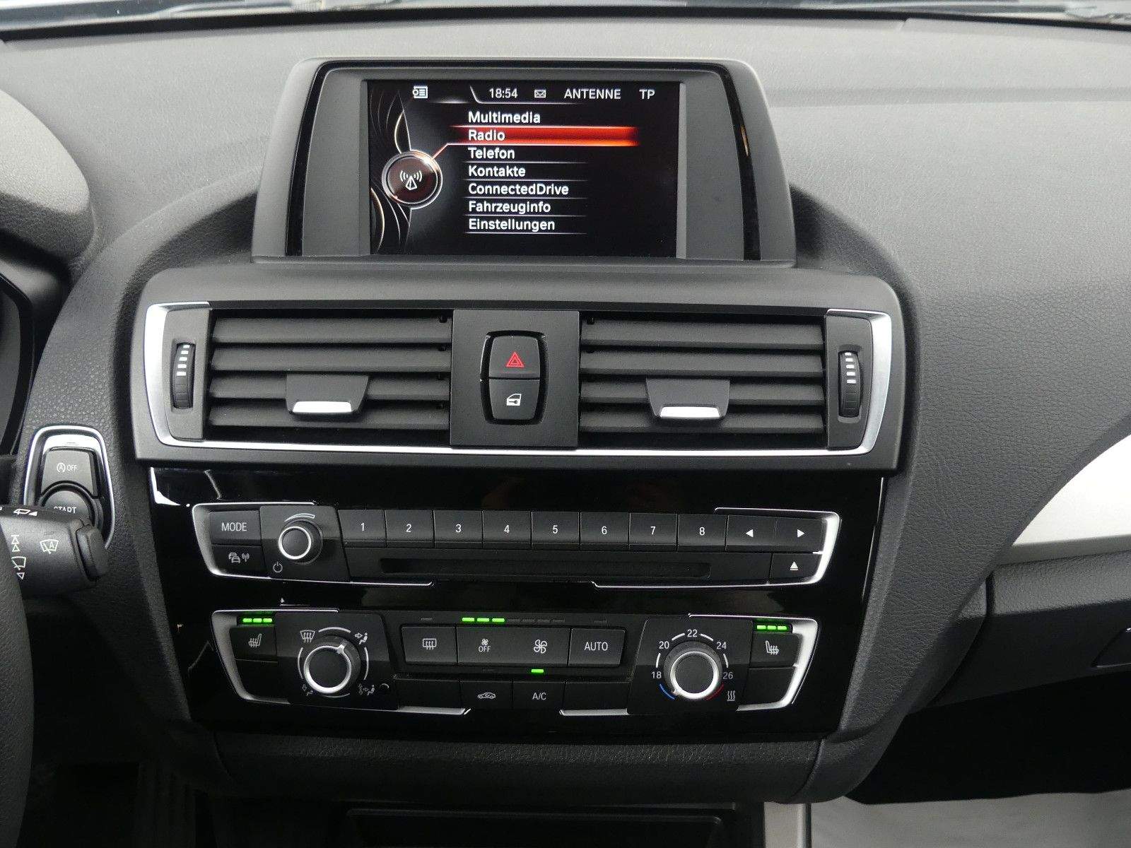 BMW 120D LED PDC 1e Hand 5-trg Bluetooth Isofix