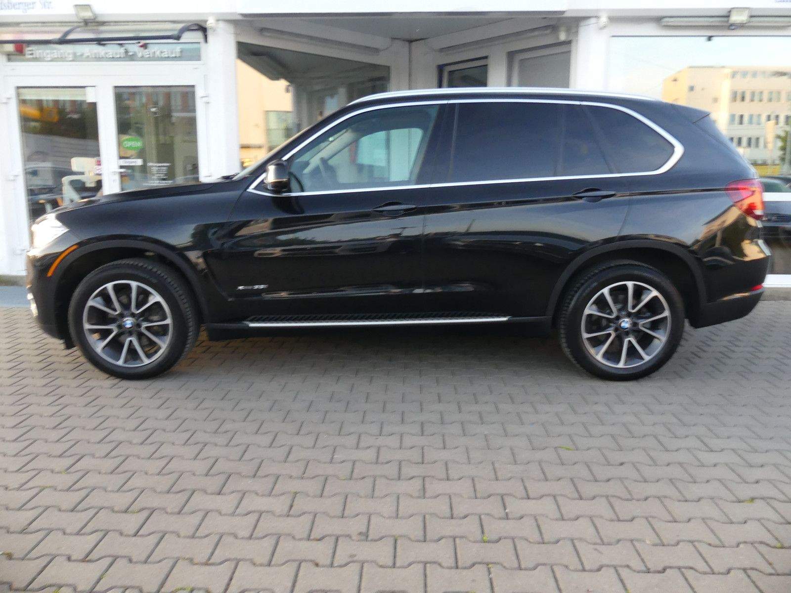 BMW X5 xDrive 35 i HUD Soft Close 360° 4-Zonen Klima
