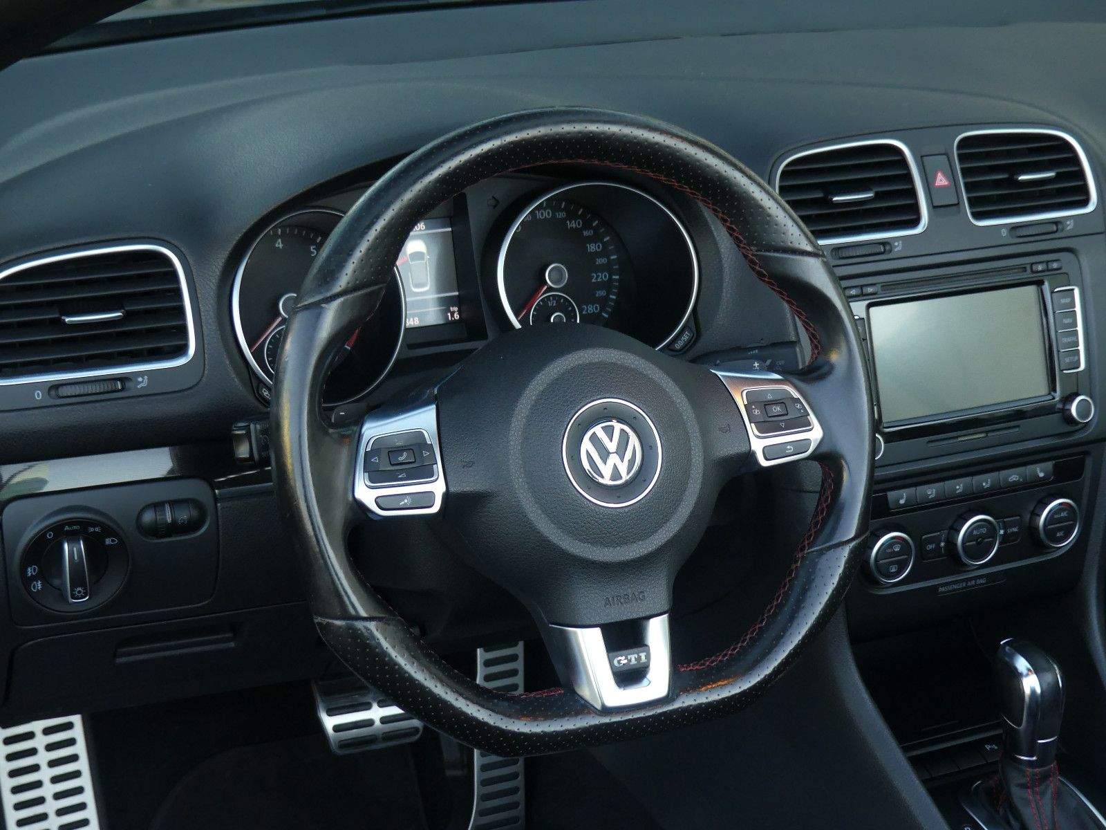 VW Golf VI Cabriolet GTI Bi-Xenon Kamera Navi Leder