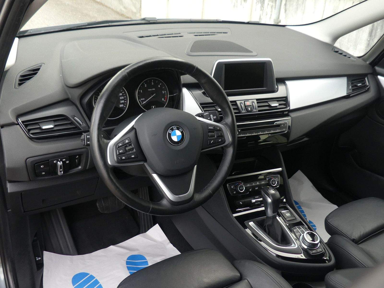 BMW 220d GT xDrive Aut. LED AHK Leder ACC Navi