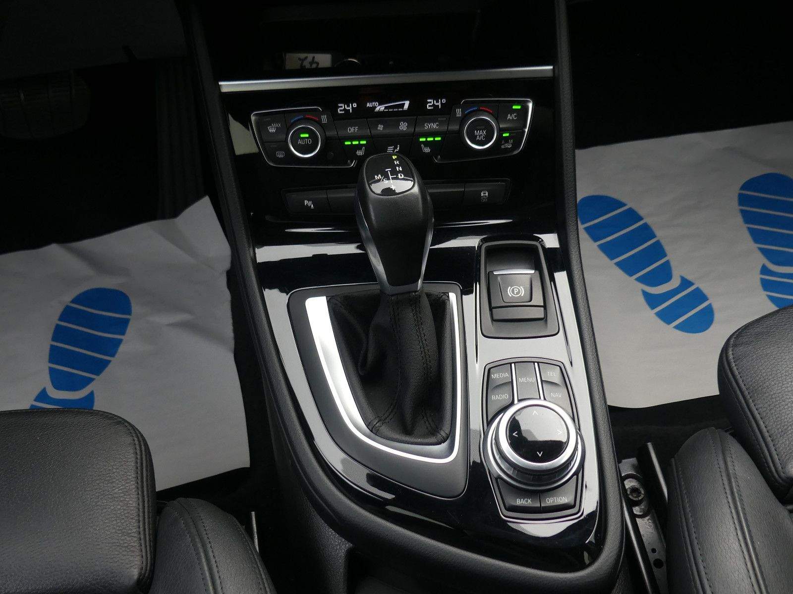 BMW 220d GT xDrive Aut. LED AHK Leder ACC Navi