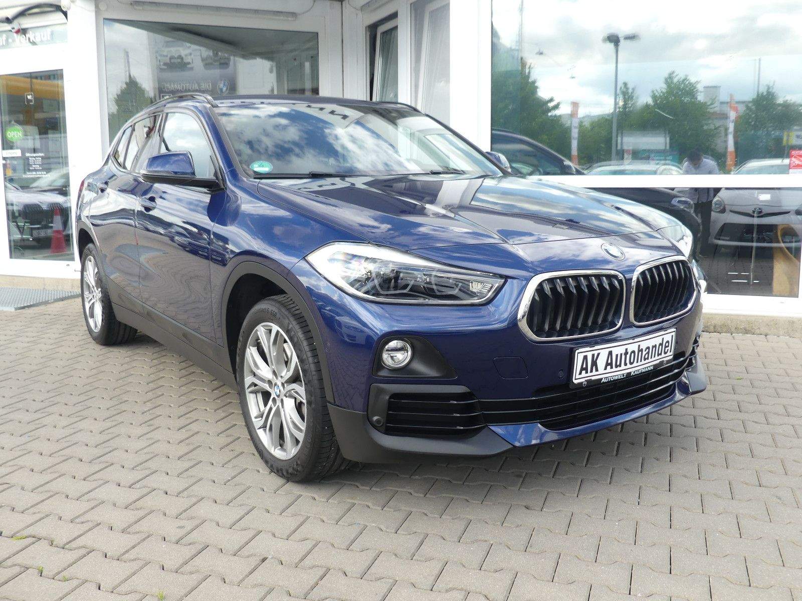 BMW X2 sDrive 20i Advantage Plus LED Kam Navi Sitzh.