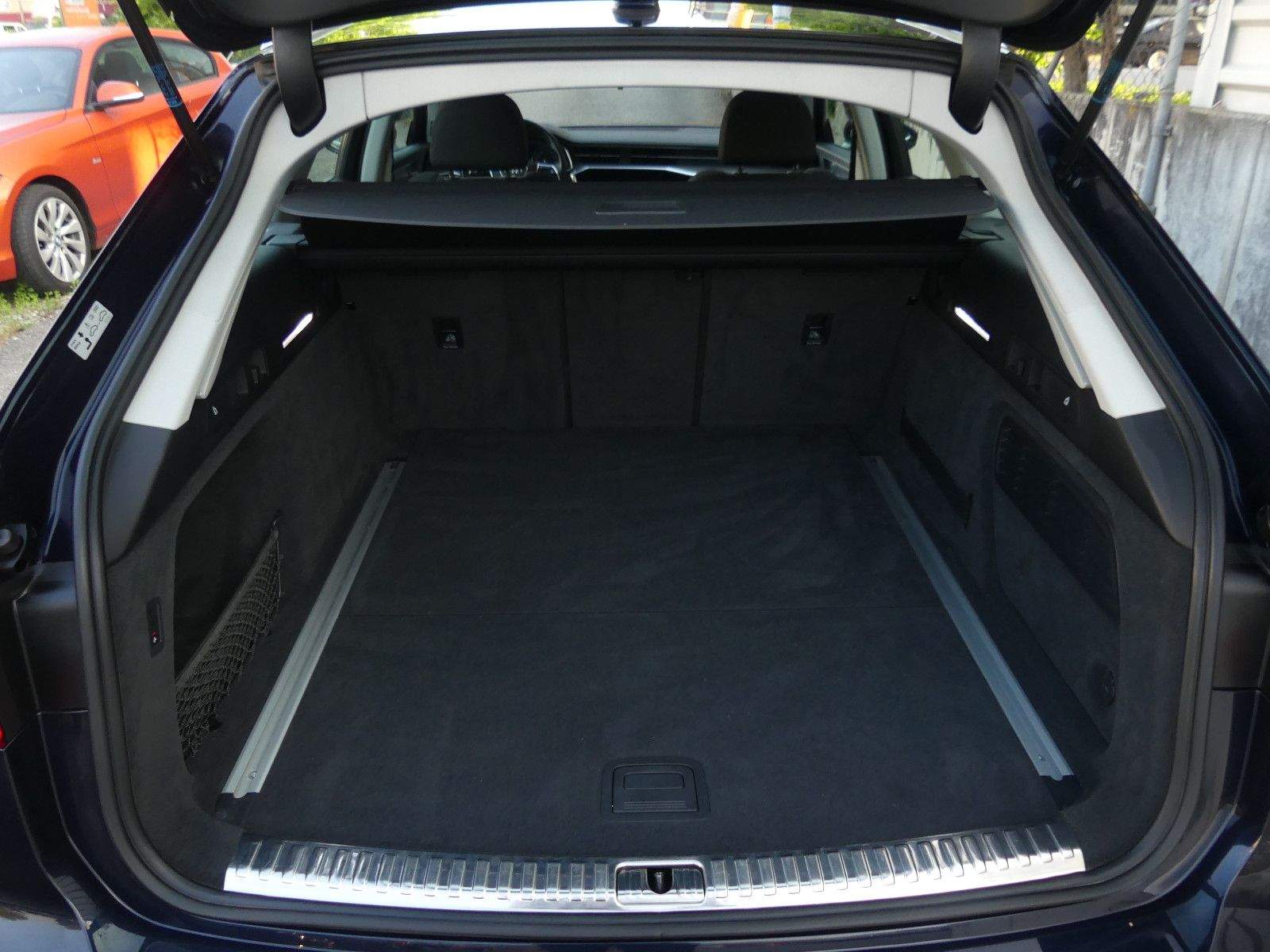 AUDI A6 50 TDI quattro sport S-Line LED AHK Panorama