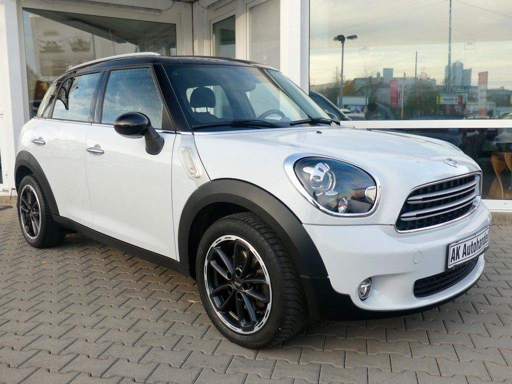 MINI Cooper D Countryman Aut. Black Pepper Panorama