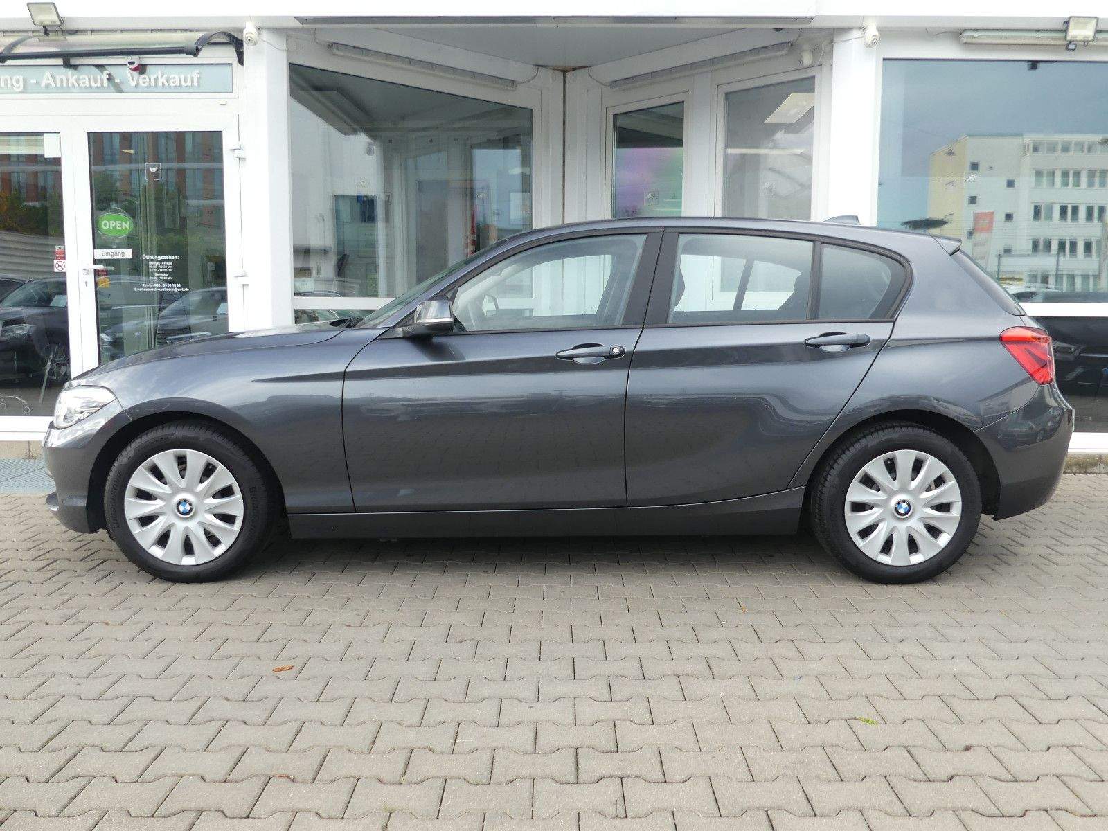 BMW 120D LED PDC 1e Hand 5-trg Bluetooth Isofix