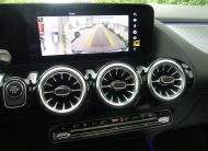 MERCEDES-BENZ GLA250e Multibeam ACC Panorama 360° AHK CarPlay