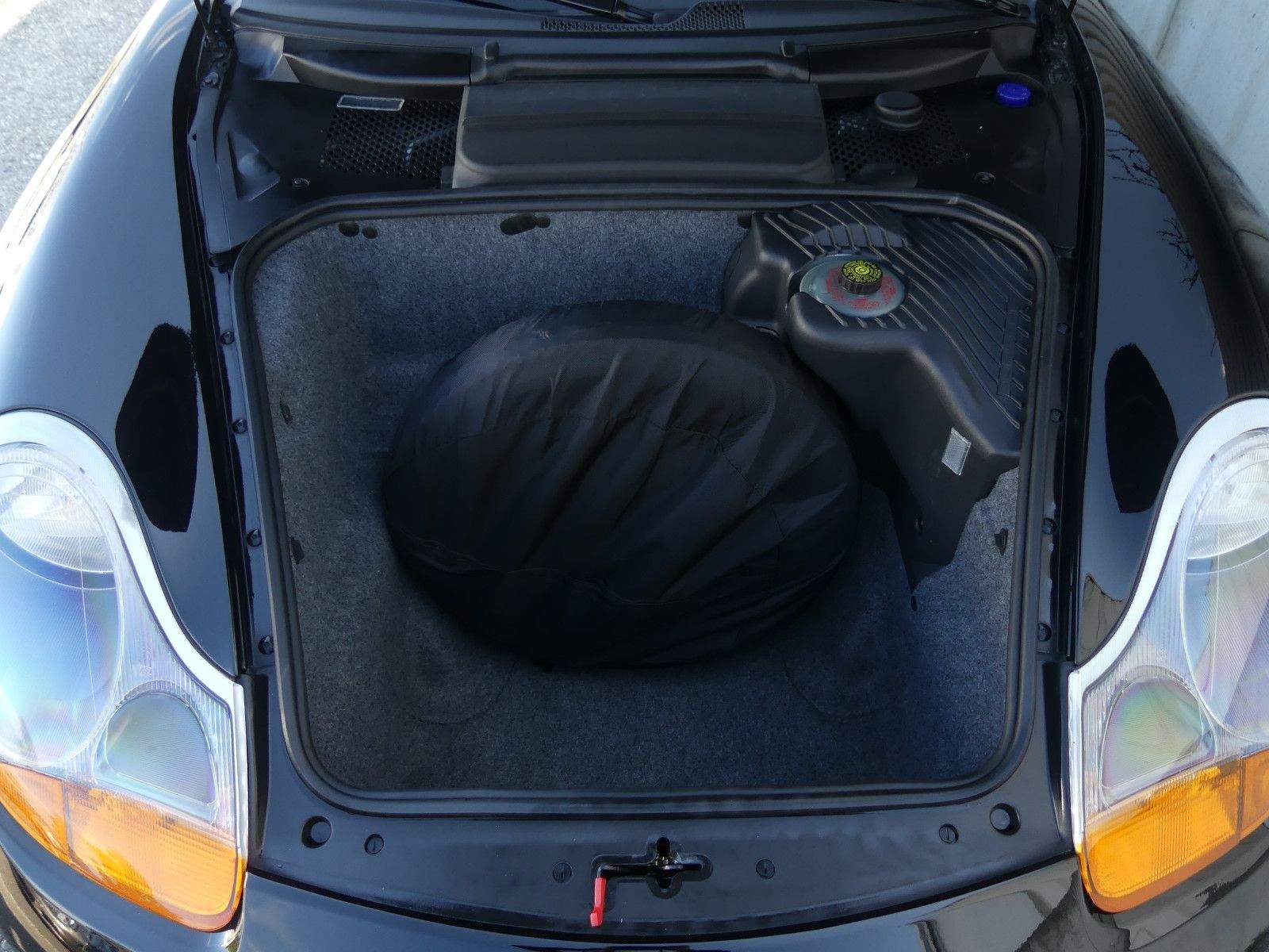 PORSCHE Boxster 2.7 Cabrio Klima Sitzheizung 1e Hand