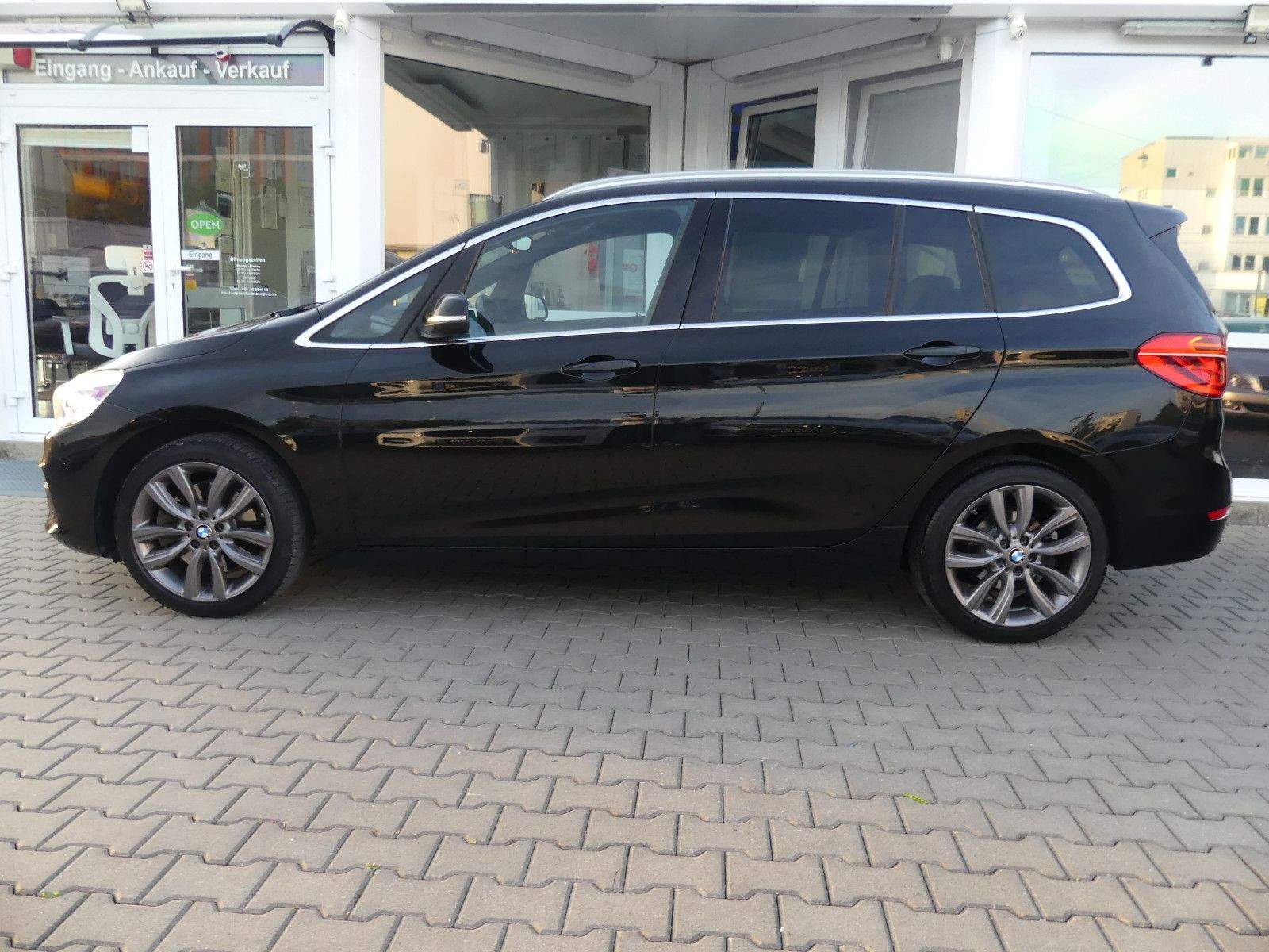 BMW 220D GT xDrive Luxury LED HUD Pano 7-sitz. Kam.