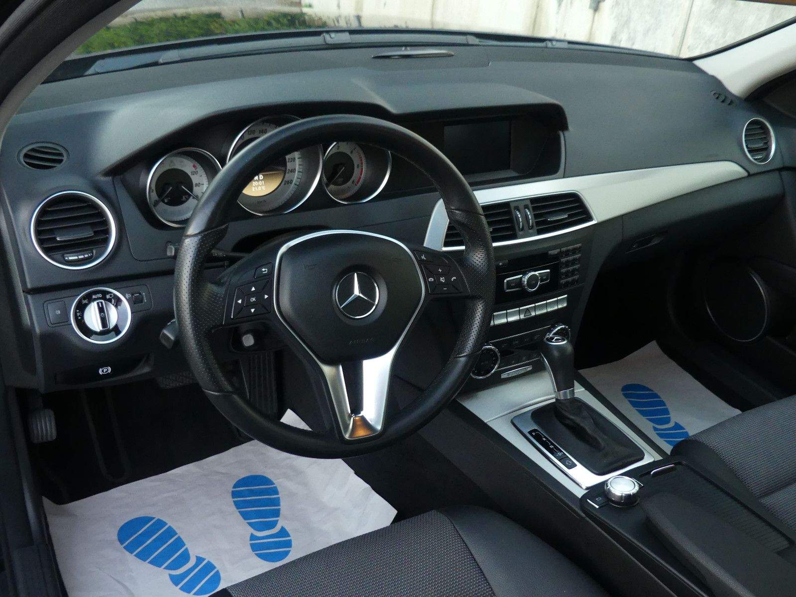 MERCEDES-BENZ C220T CDI BlueEfficiency Automat PDC LED Memory