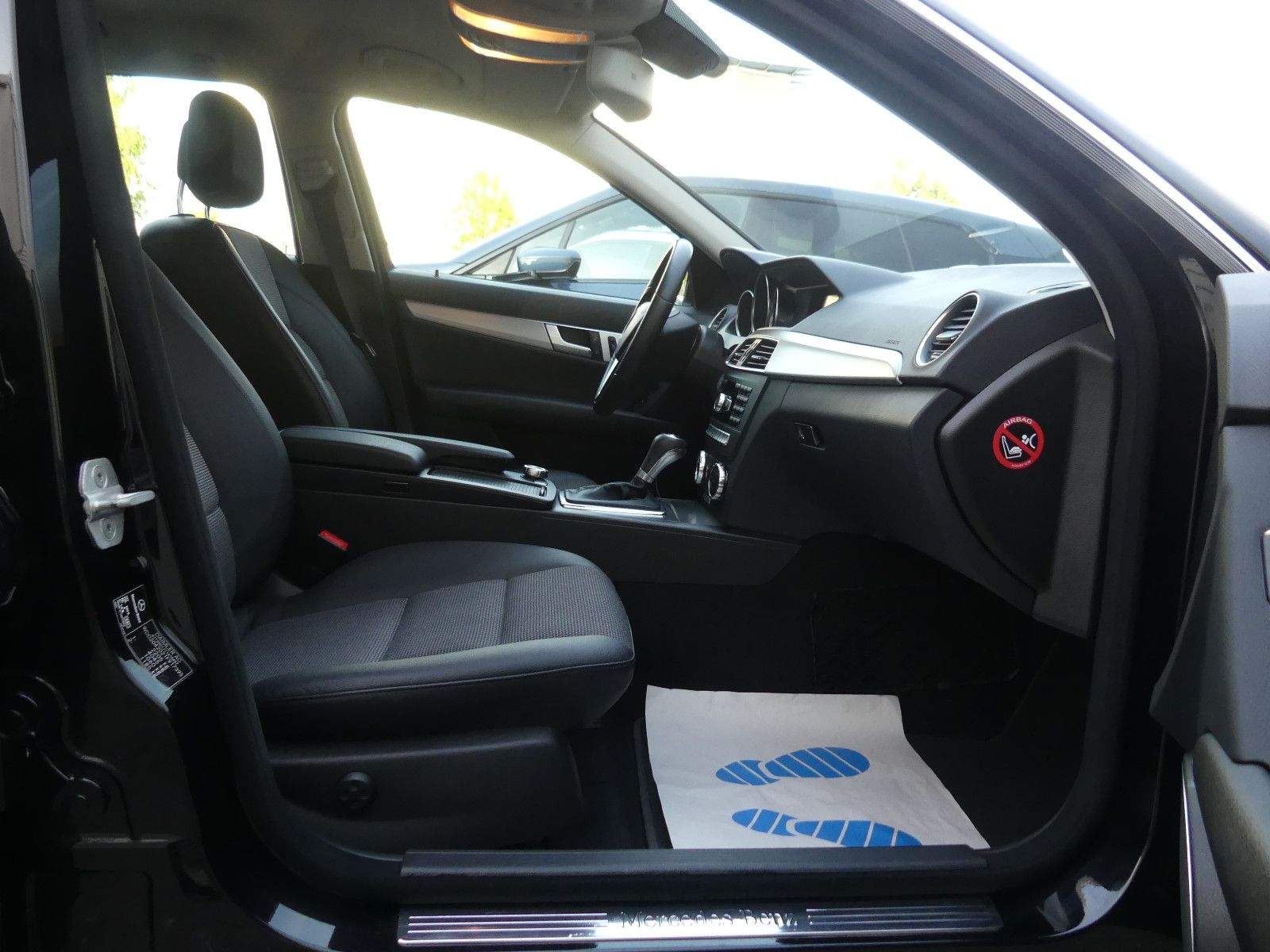 MERCEDES-BENZ C220T CDI BlueEfficiency Automat PDC LED Memory