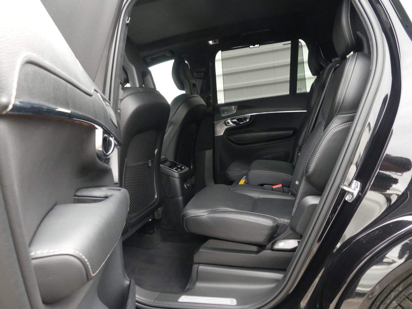 VOLVO XC90 Inscr. T8 AWD 7-sitz HUD Pano B&O AHK 22"