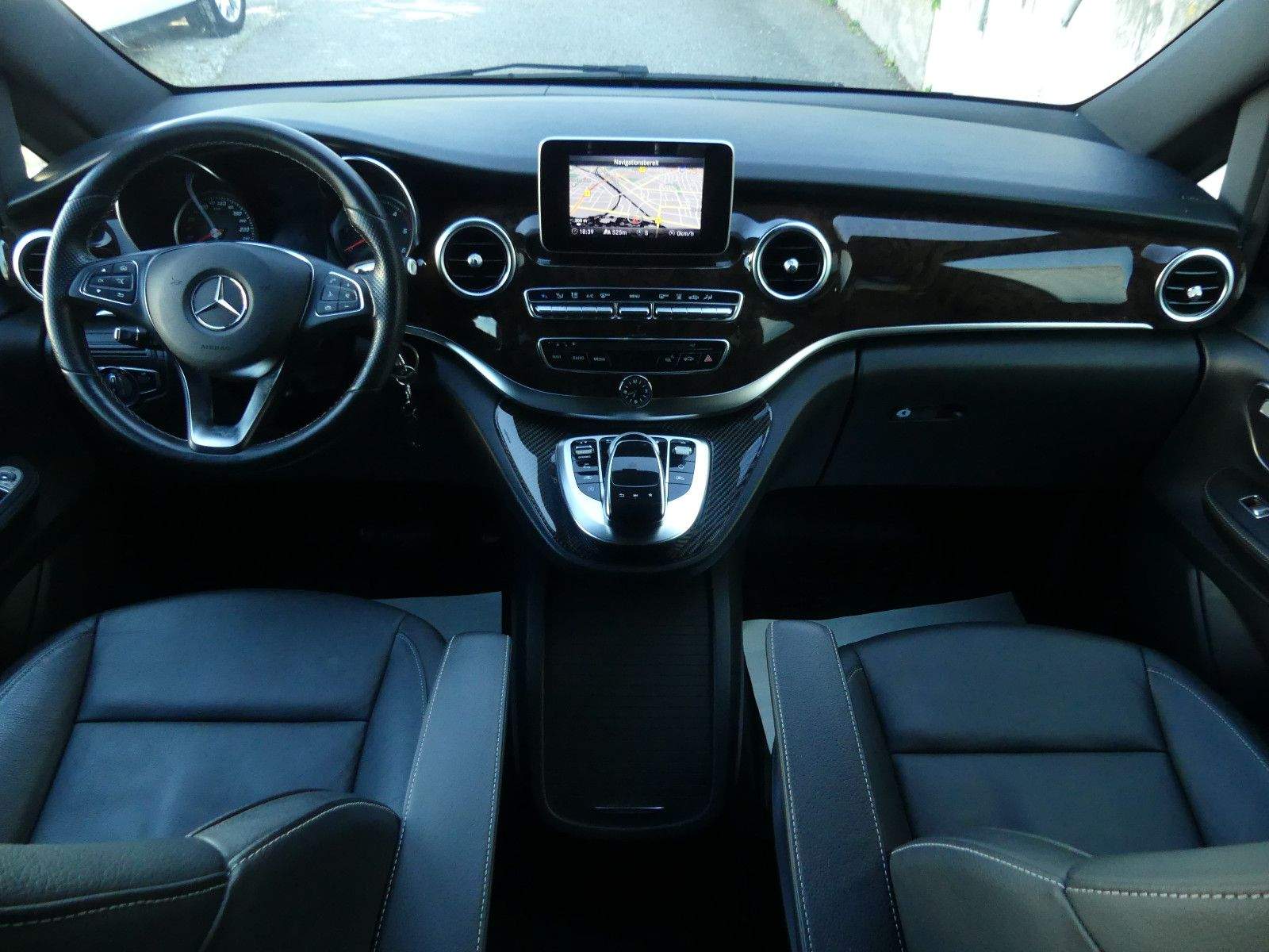 MERCEDES-BENZ V250 CDI Extra Lang LED Kam. Volleder 8-Sitzer