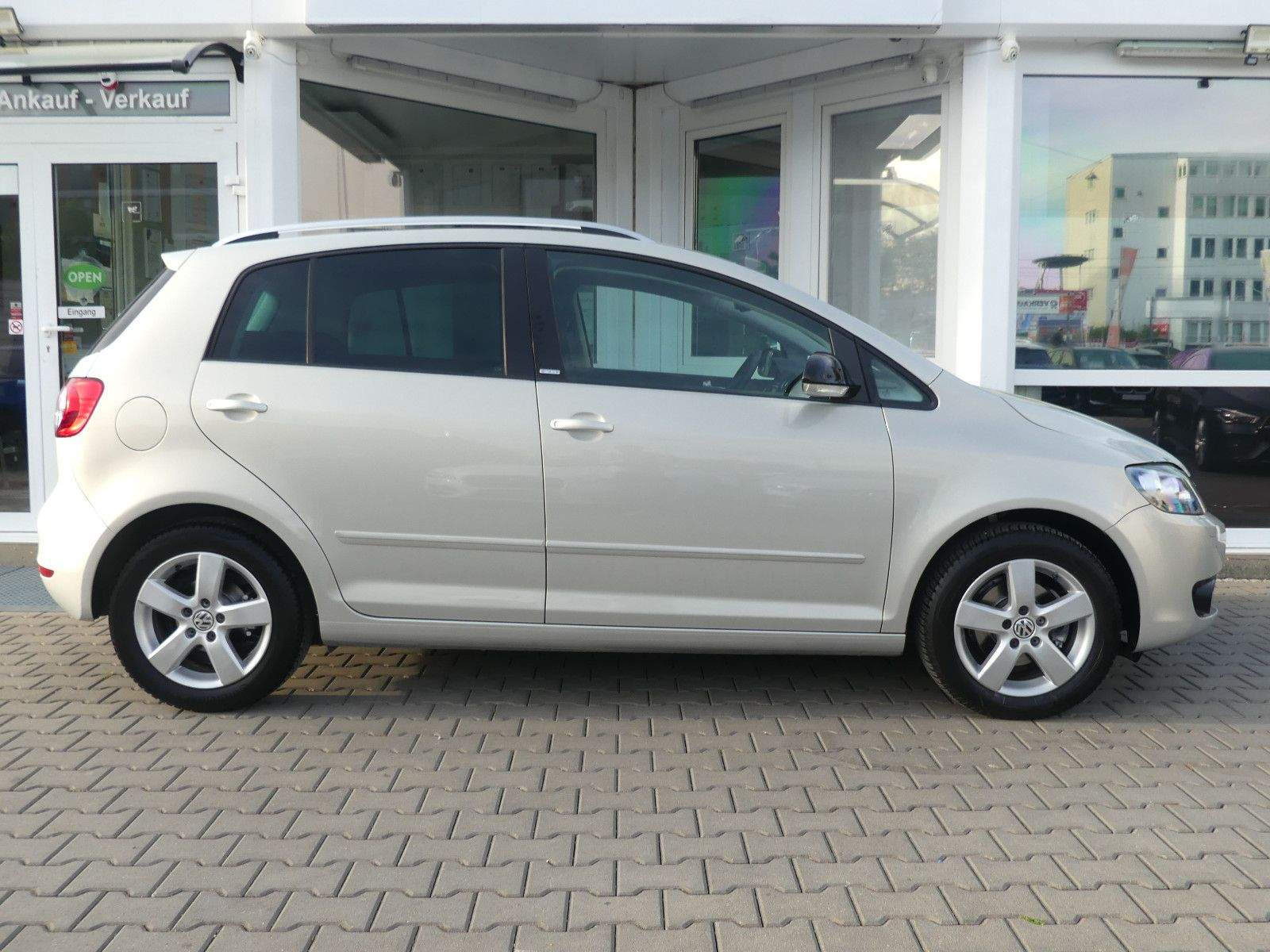 VW Golf Plus VI Style PDC Sitzheizung Bluetooth