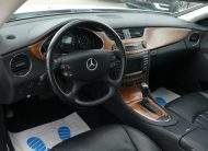 MERCEDES-BENZ CLS350 CGI Xenon Glasdach Comand Leder