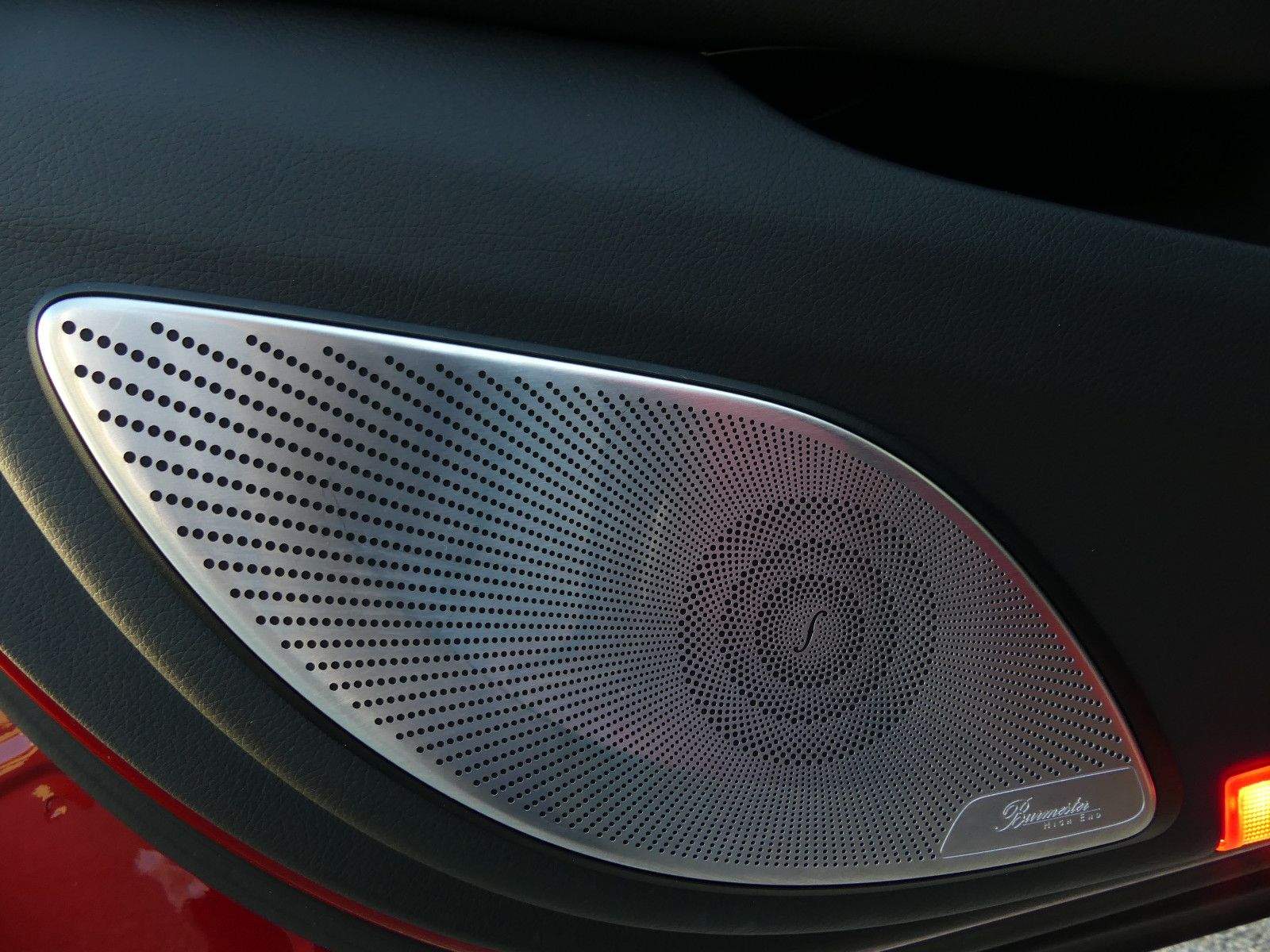 MERCEDES-BENZ E 350d AMG Line Burmester Widesc. AHK Panorama