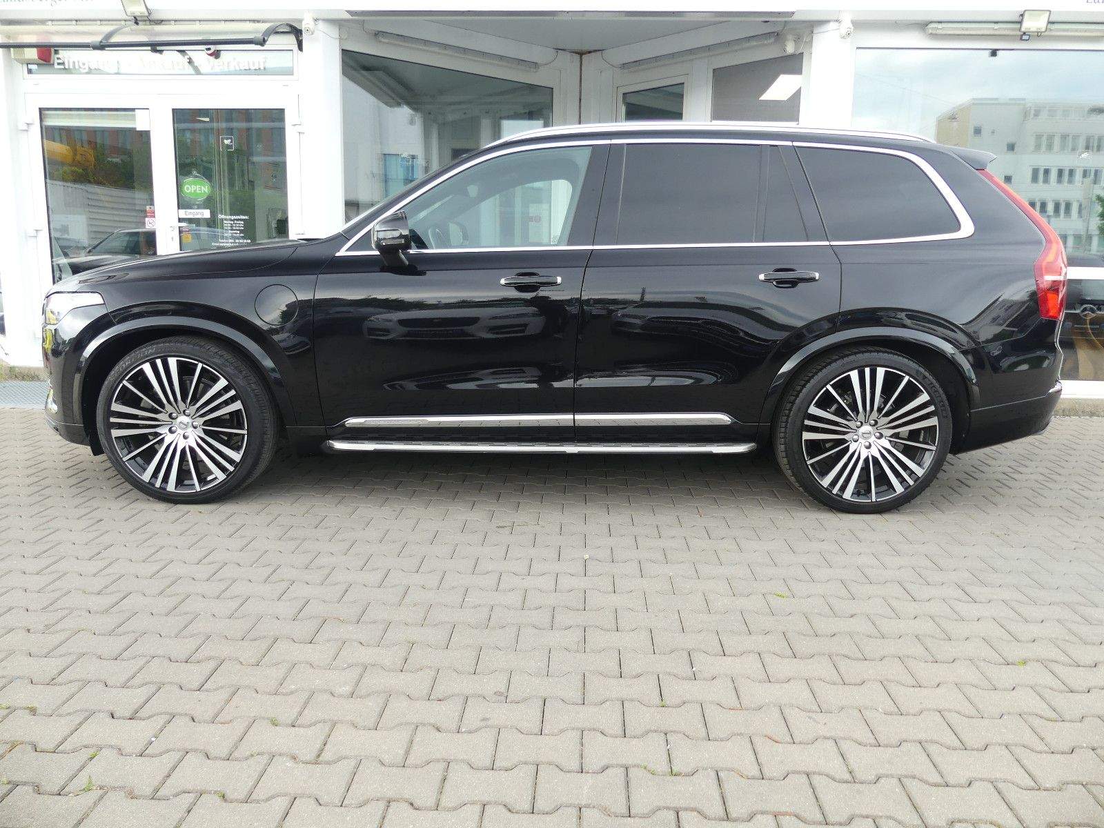 VOLVO XC90 Inscr. T8 AWD 7-sitz HUD Pano B&O AHK 22"