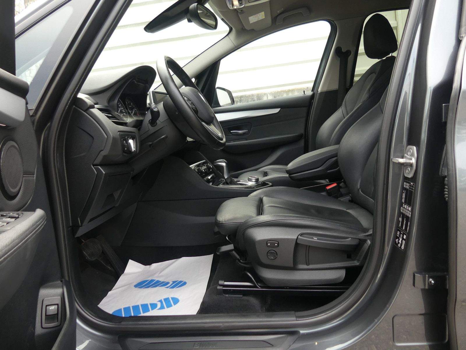 BMW 220d GT xDrive Aut. LED AHK Leder ACC Navi