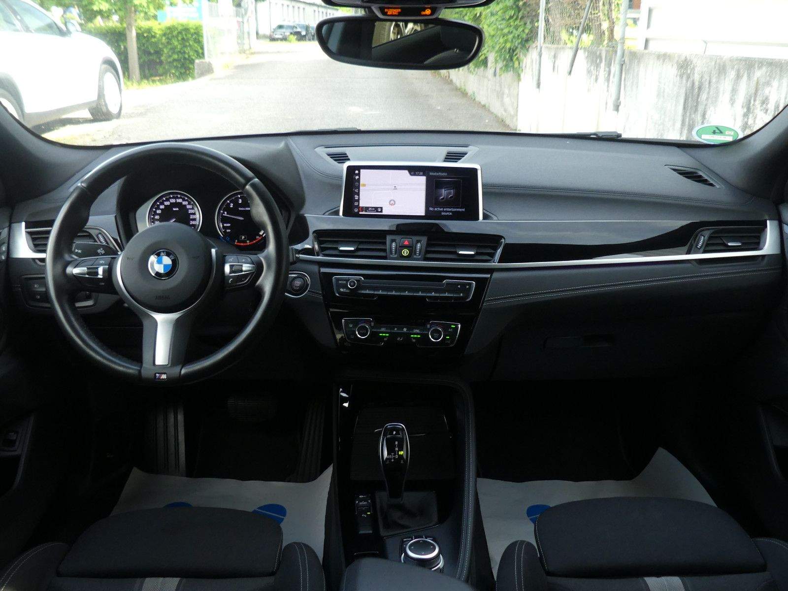 BMW X2 sDrive 20i Advantage Plus LED Kam Navi Sitzh.