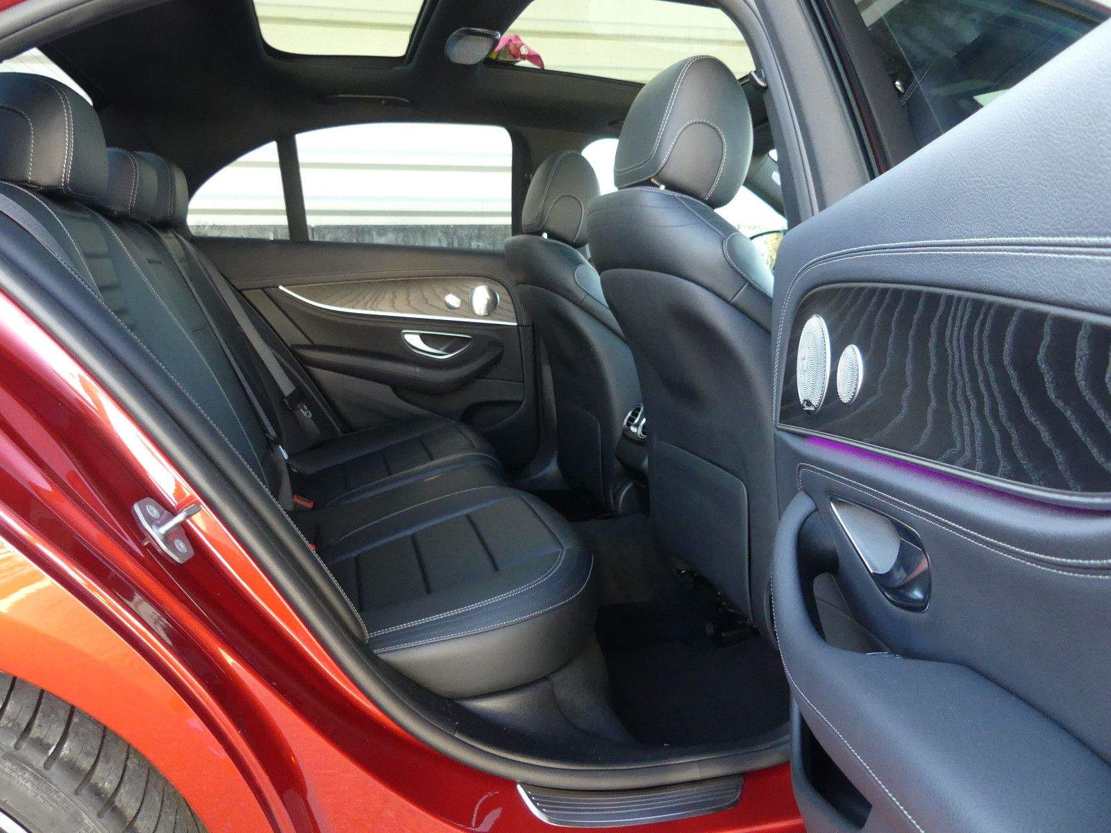MERCEDES-BENZ E 350d AMG Line Burmester Widesc. AHK Panorama