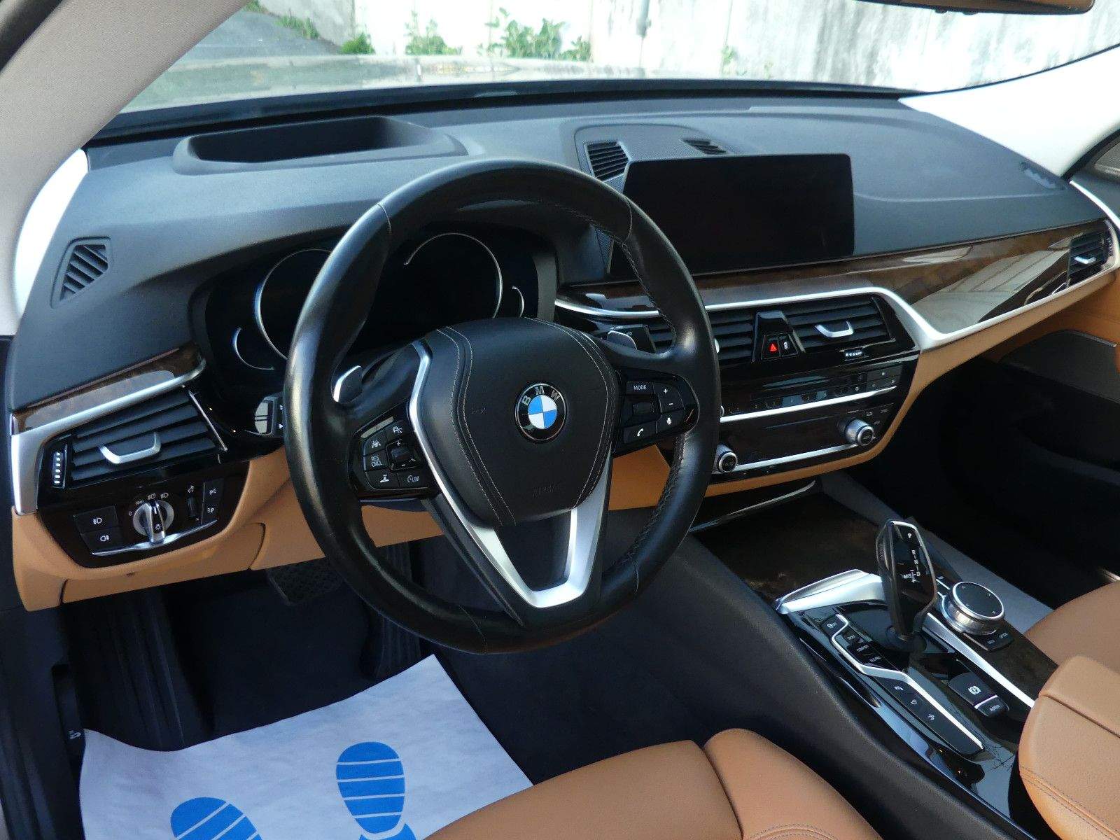 BMW 630d GT xDrive Sport Line AHK HUD Navi-Pro