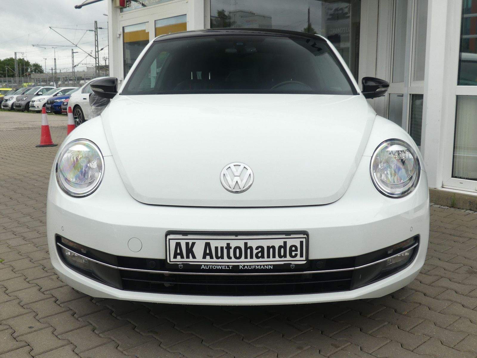 VW Beetle Käfer Club Design PDC Navi Tempo 2. Hand