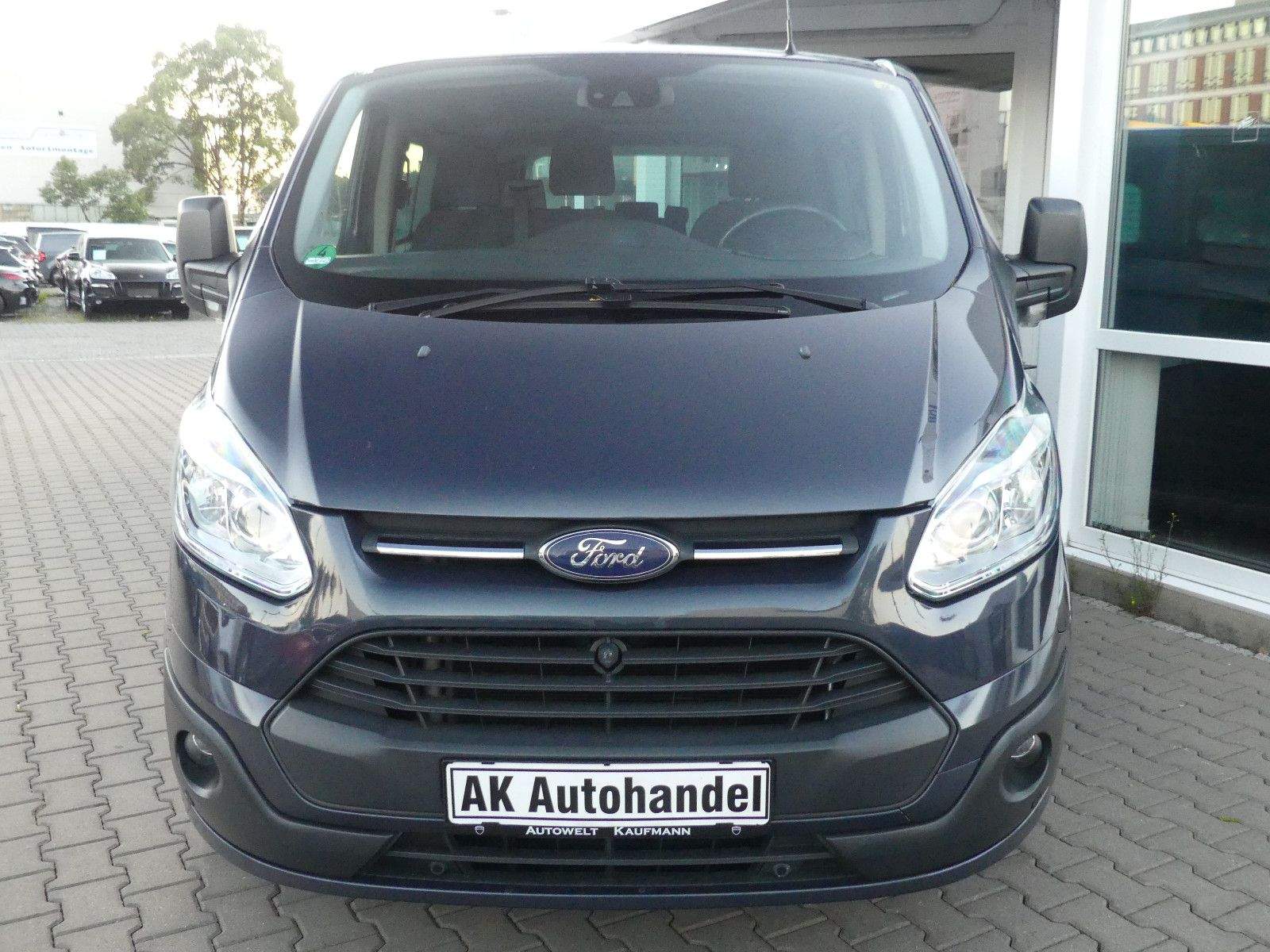 FORD Transit/Tourneo Custom Kombi 300 L2 Tourneo Tren
