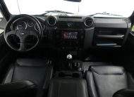 LAND ROVER Defender 90 E Kahn-Design Kam. Navi Klima Bluet.