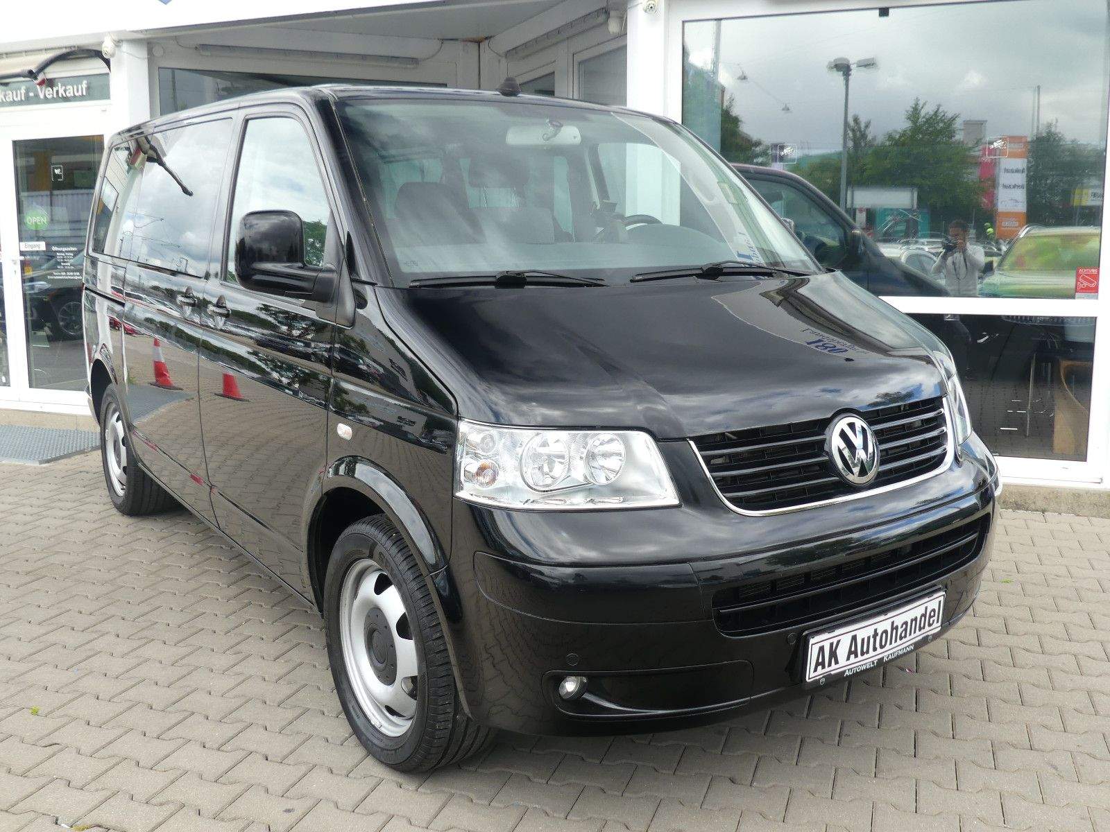 VW T5 Multivan Startline PDC Klima Navi AHK 7-Sitz