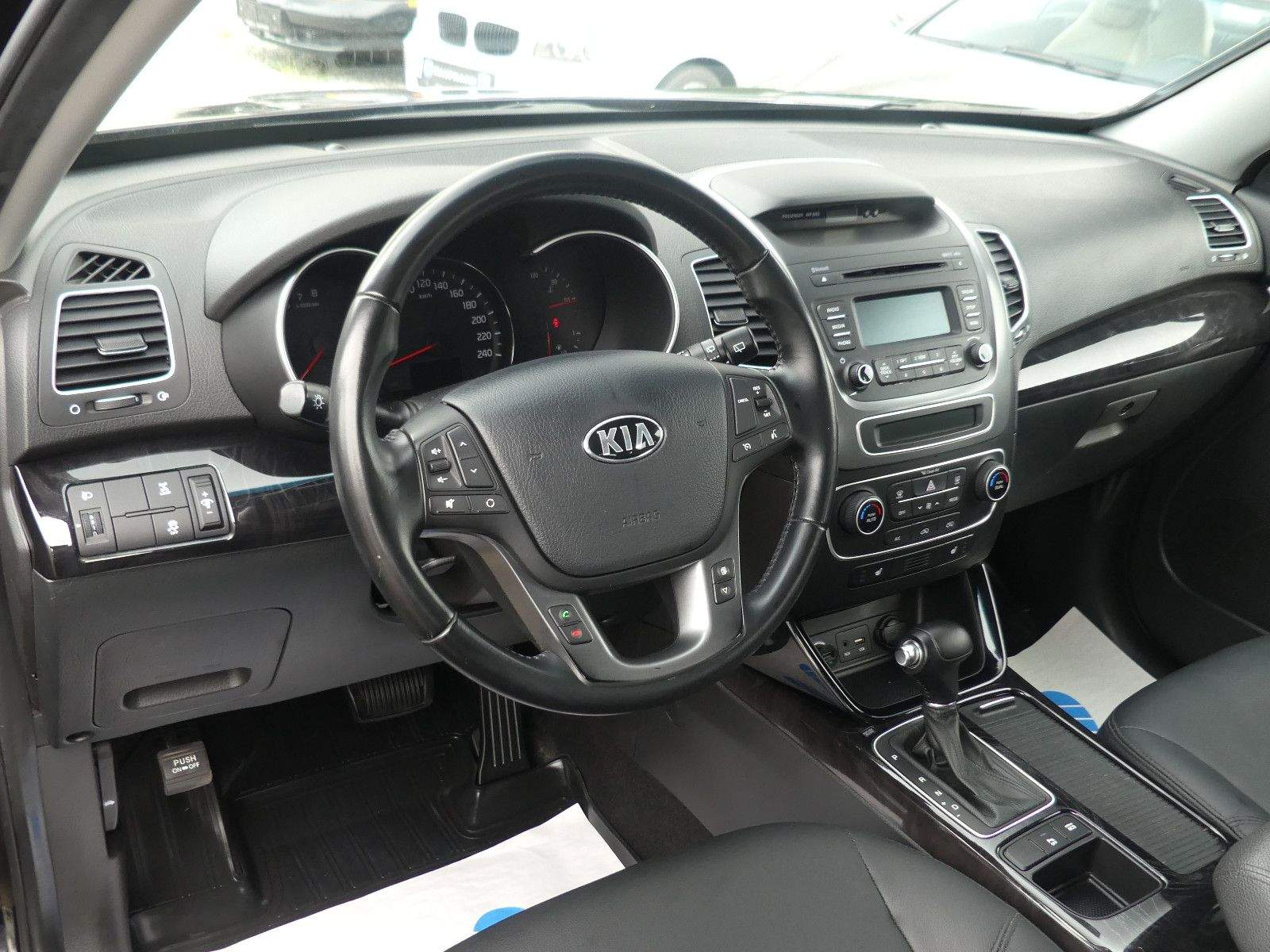 KIA Sorento 2.4 GDI AWD Automatik Kamera LED