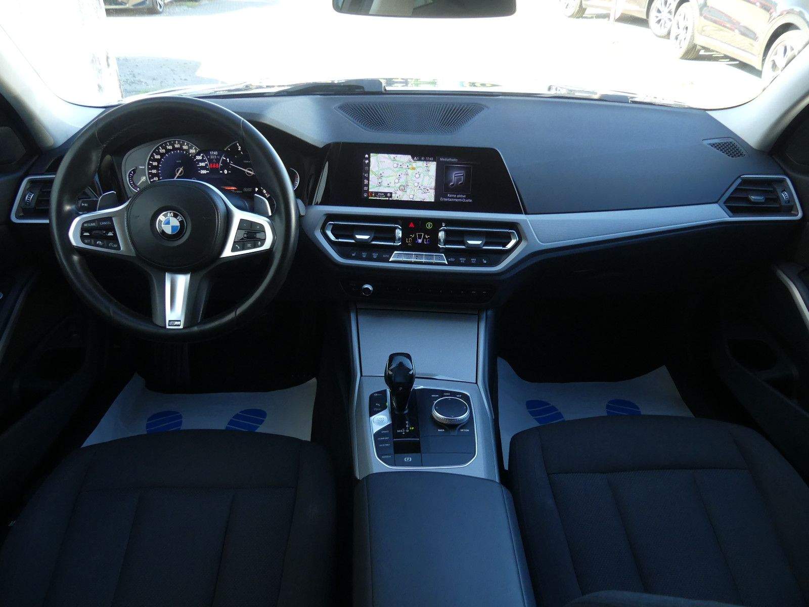 BMW 320D Aut. Touring Advantage LED PDC ACC AHK Cam.