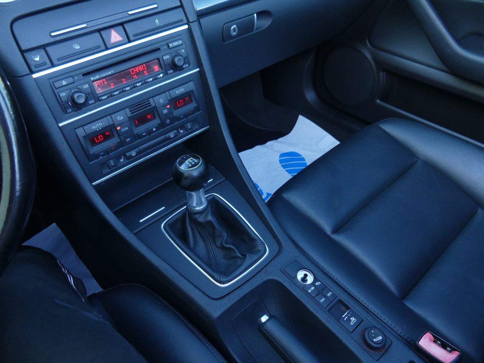 AUDI A4 2.4 V6 B6 Cabriolet S-Line Volleder Isofix