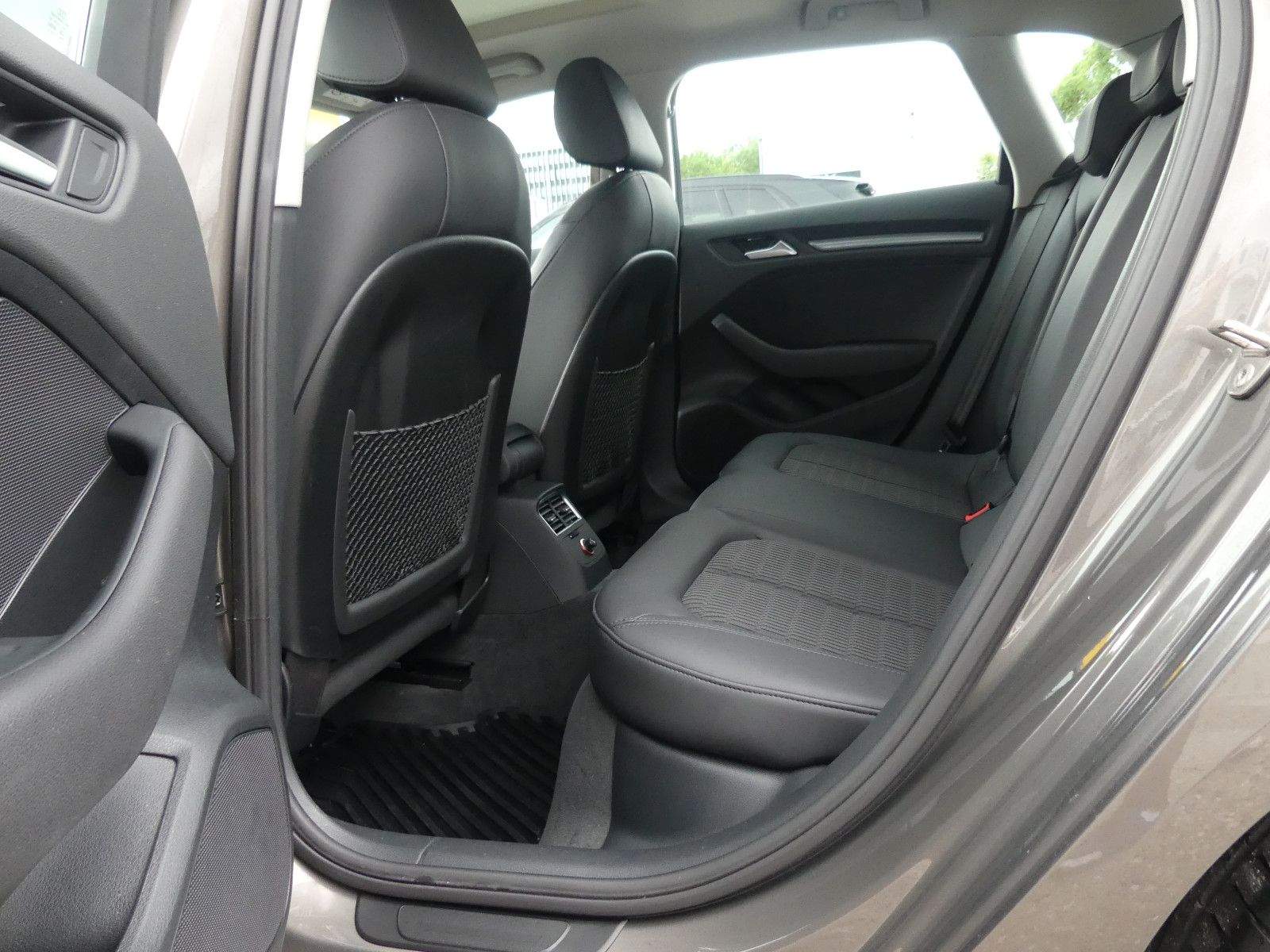 AUDI A3 Sportback Ambient Autom ACC Ultr Bi-Xen. Pano
