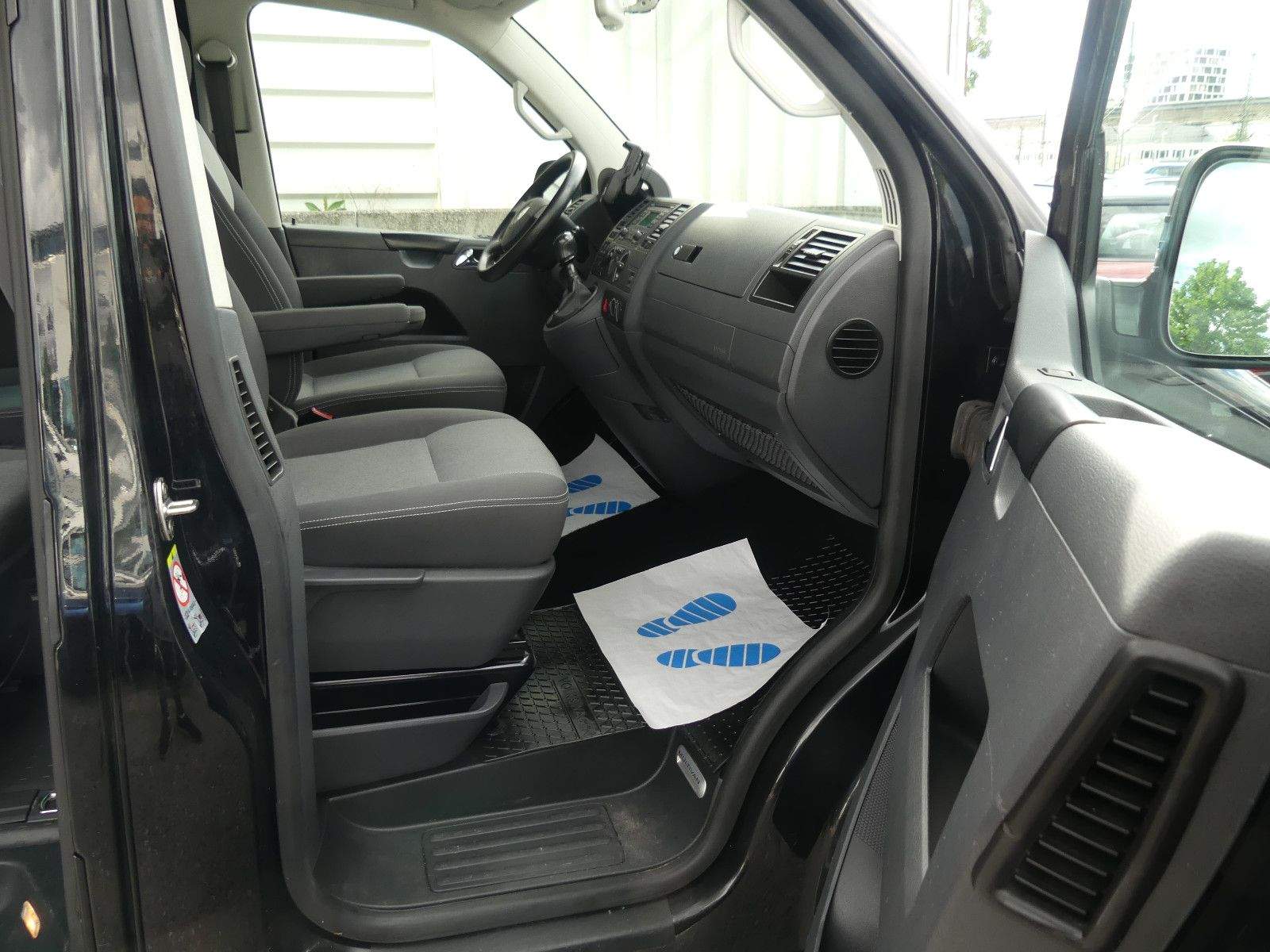 VW T5 Multivan Startline PDC Klima Navi AHK 7-Sitz