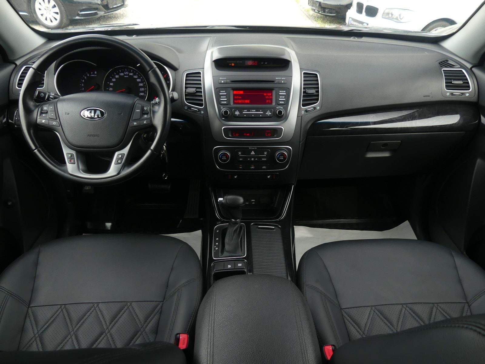 KIA Sorento 2.4 GDI AWD Automatik Kamera LED