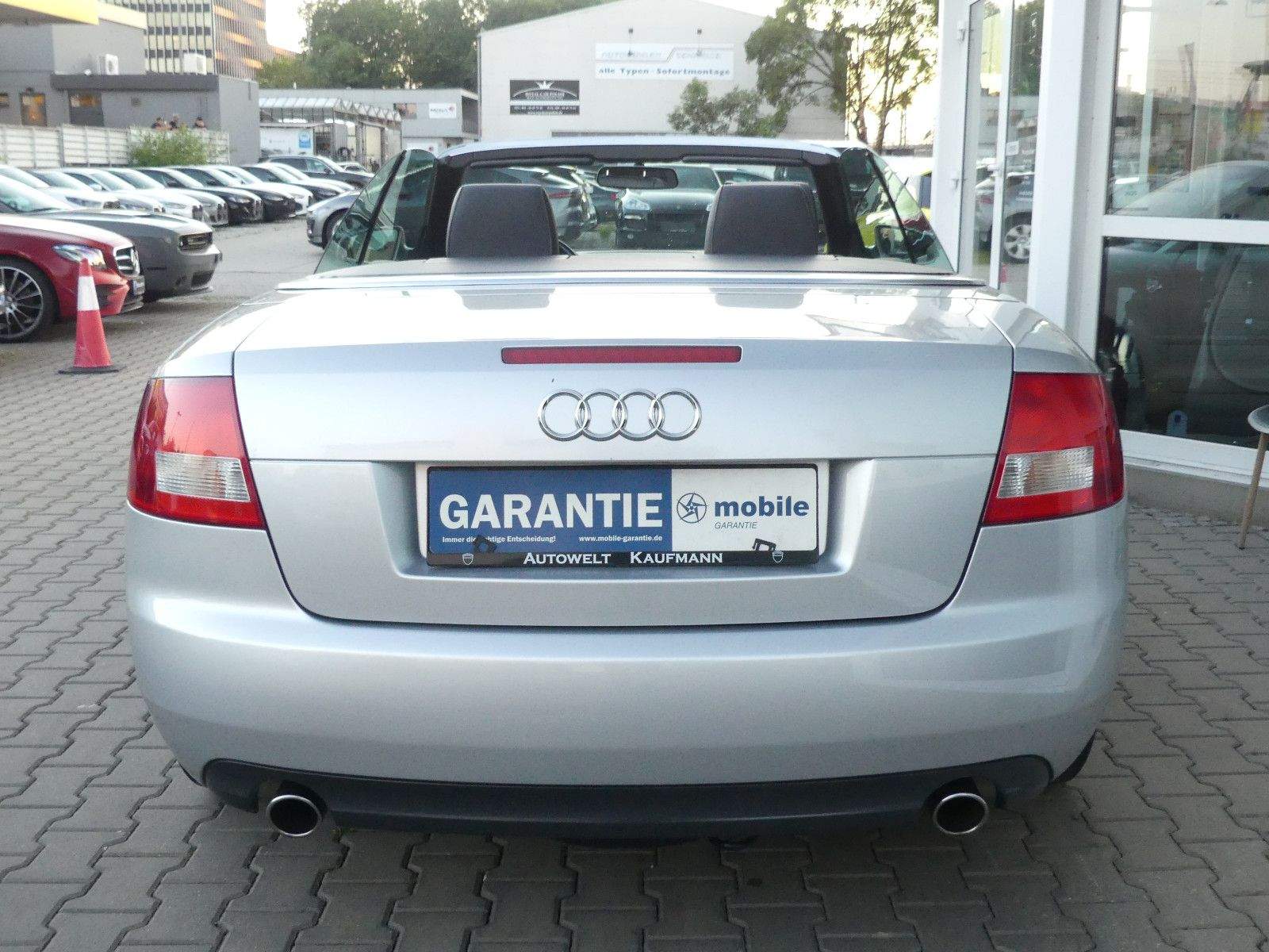 AUDI A4 2.4 V6 B6 Cabriolet S-Line Volleder Isofix