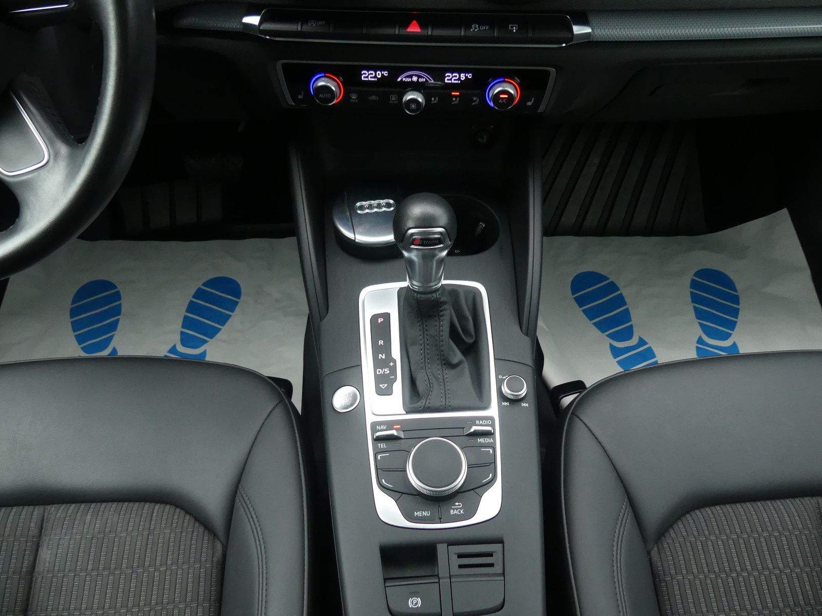 AUDI A3 Sportback Ambient Autom ACC Ultr Bi-Xen. Pano
