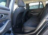 BMW 320D Aut. Touring Advantage LED PDC ACC AHK Cam.