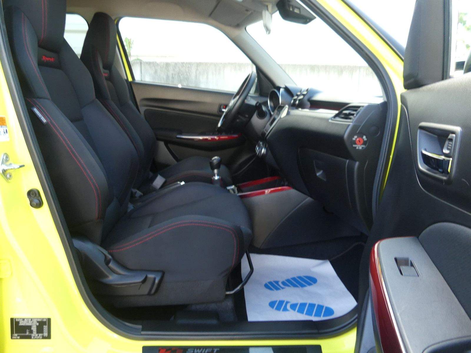 SUZUKI Swift Sport LED ACC Kam. Navi Carbon-Look 1.Hand