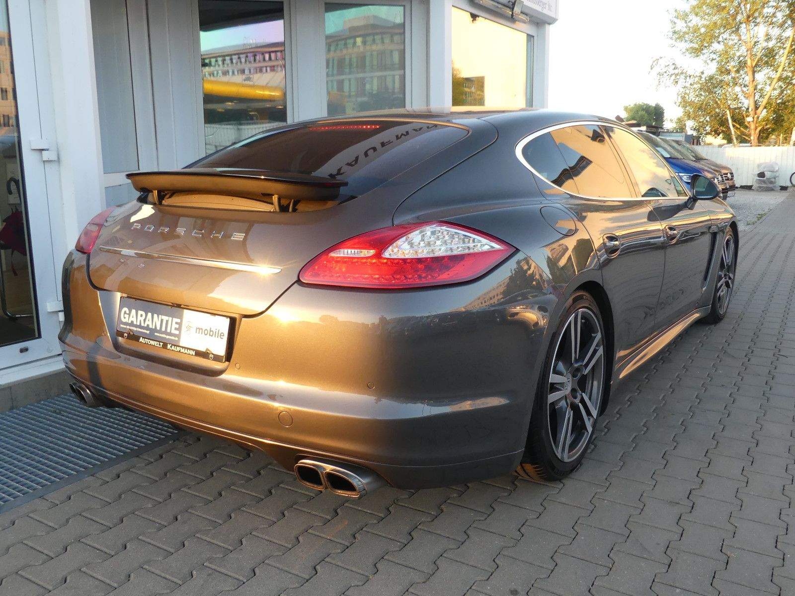 PORSCHE Panamera 4S Navi Kamera Bose Glasdach Xenon