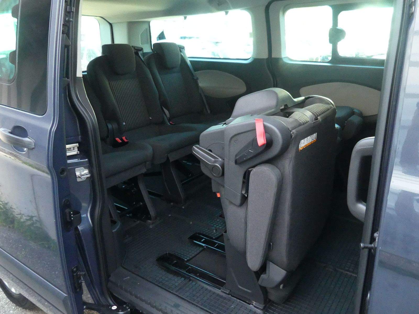 FORD Transit/Tourneo Custom Kombi 300 L2 Tourneo Tren