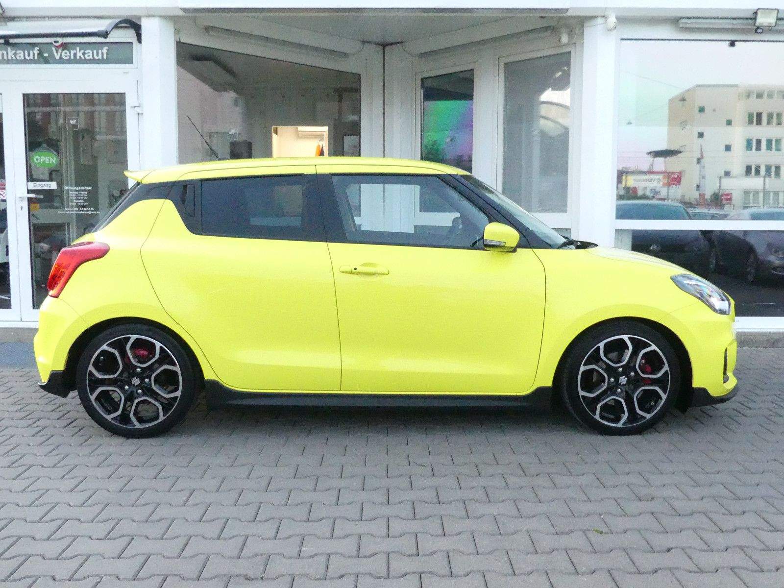 SUZUKI Swift Sport LED ACC Kam. Navi Carbon-Look 1.Hand